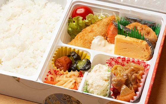 朝食のお弁当